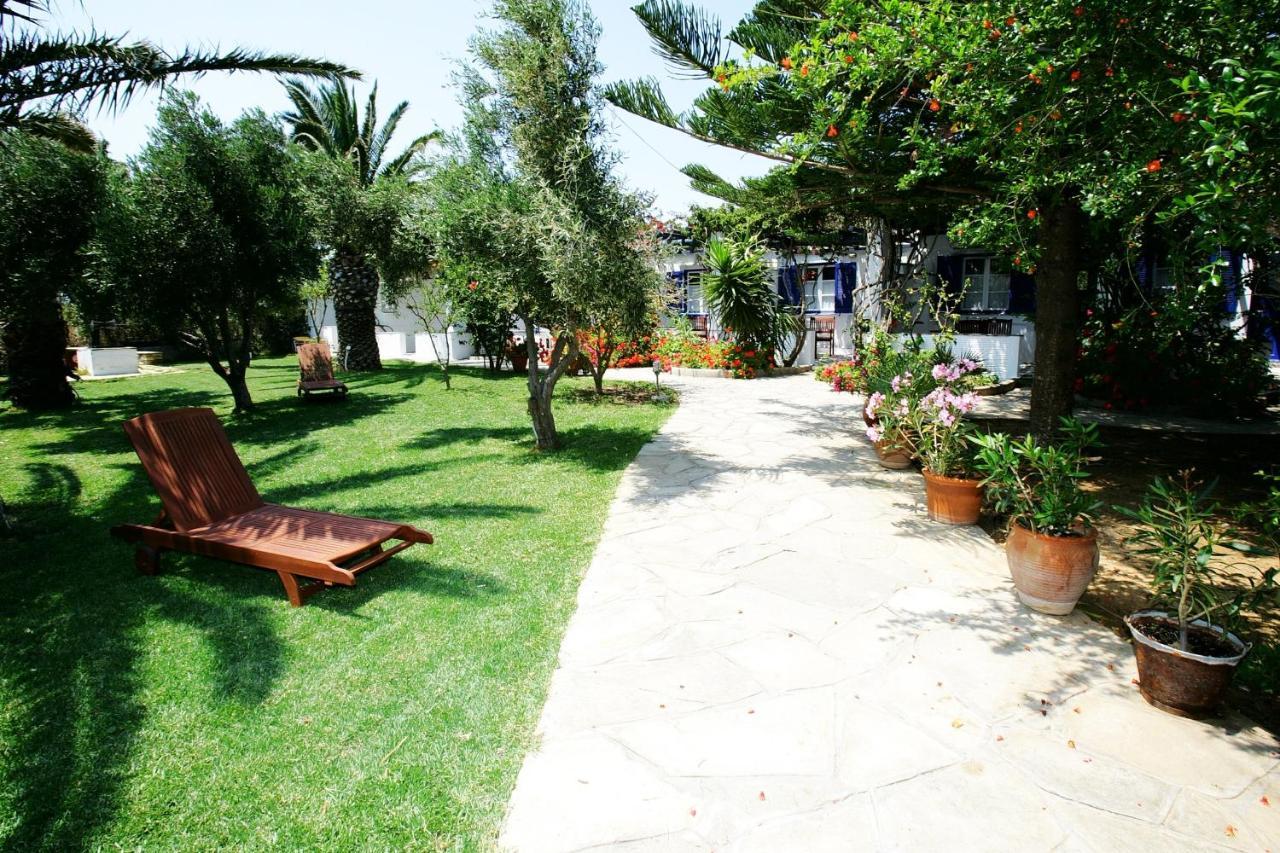 Golden Beach Studios & Suites Tinos Екстер'єр фото