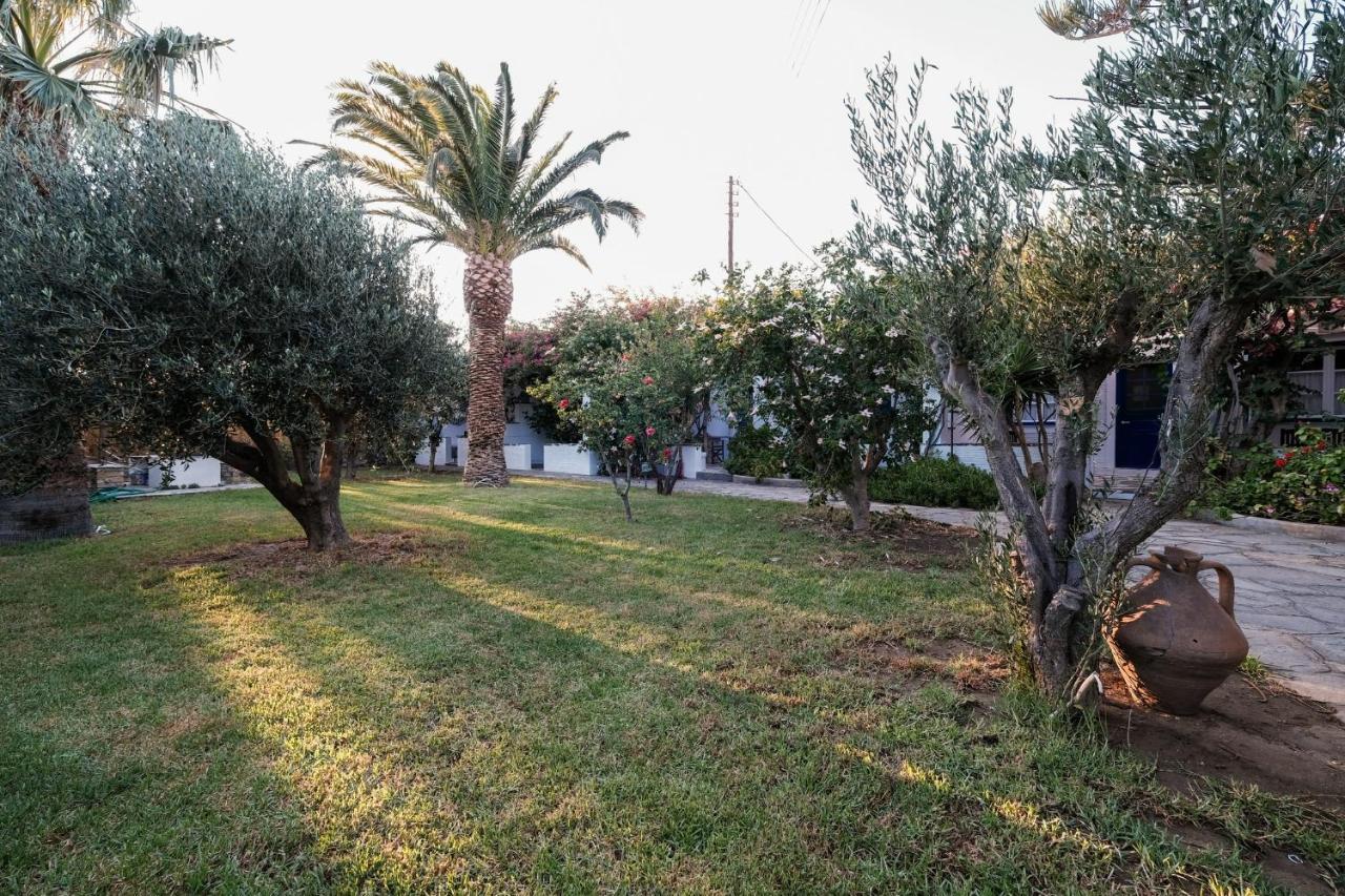 Golden Beach Studios & Suites Tinos Екстер'єр фото