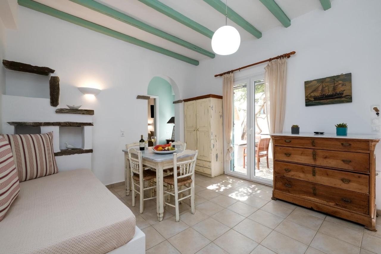 Golden Beach Studios & Suites Tinos Екстер'єр фото