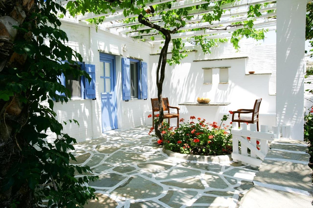 Golden Beach Studios & Suites Tinos Екстер'єр фото