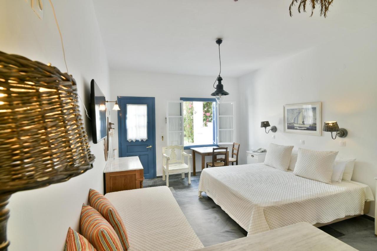 Golden Beach Studios & Suites Tinos Екстер'єр фото